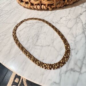 Vintage Avon Gold Tone Link Necklace 18”